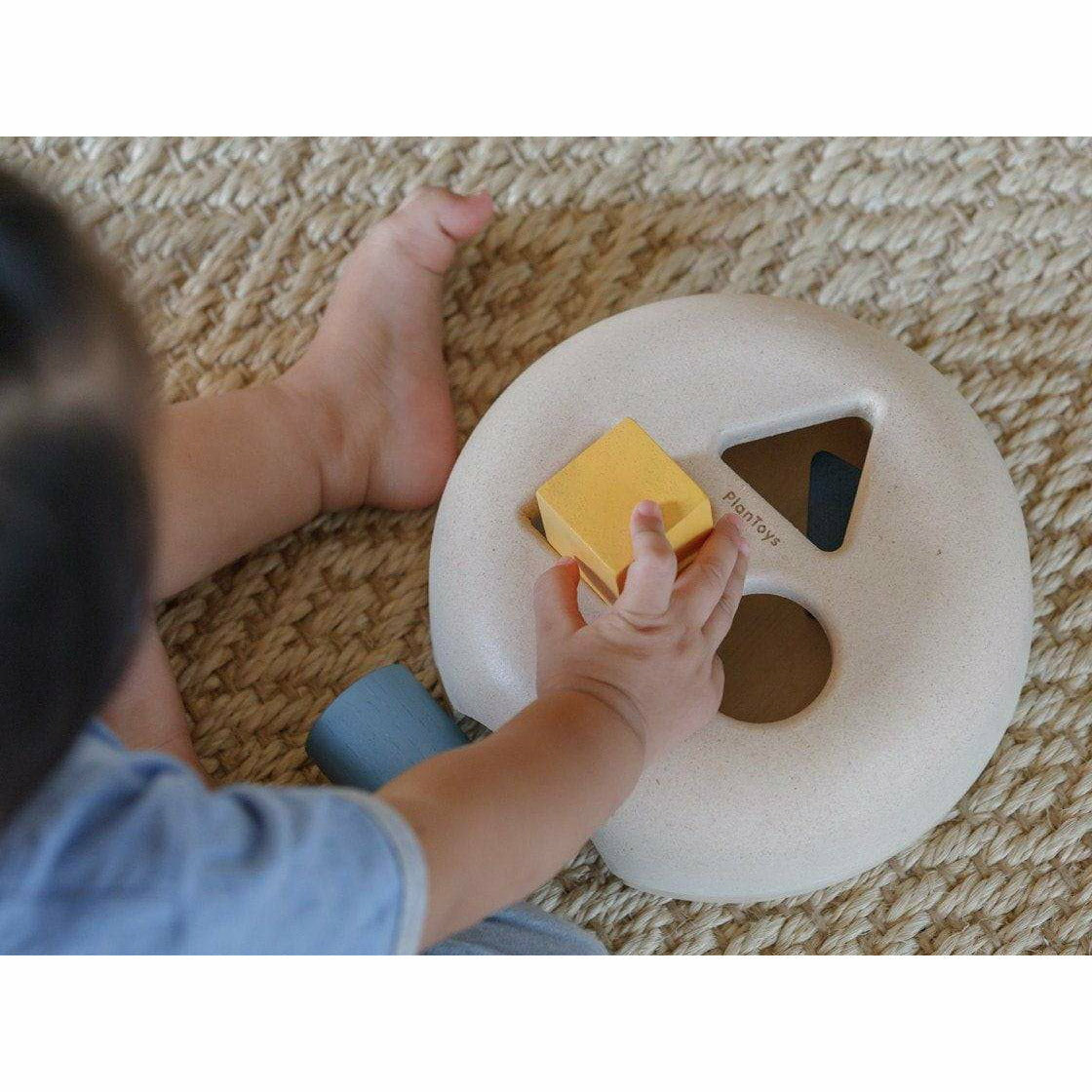 Plan Toys Geometric Sorting