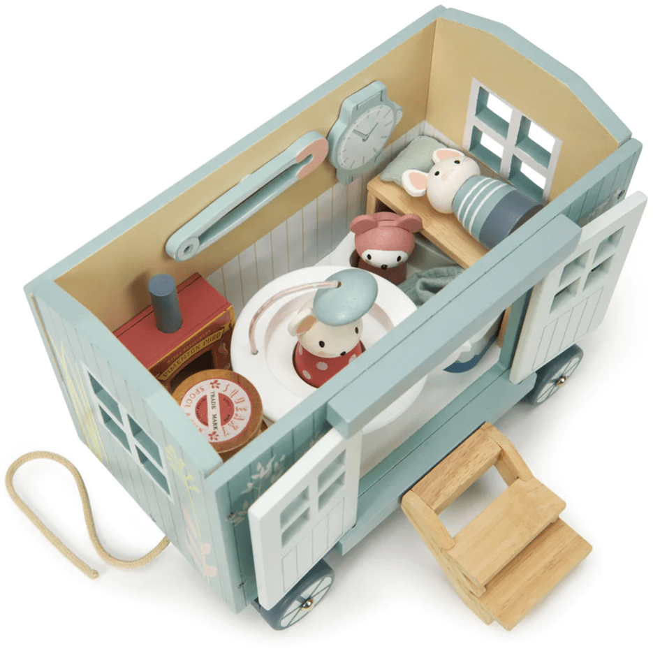 Tender Leaf Secret Meadow Shepherd's Hut