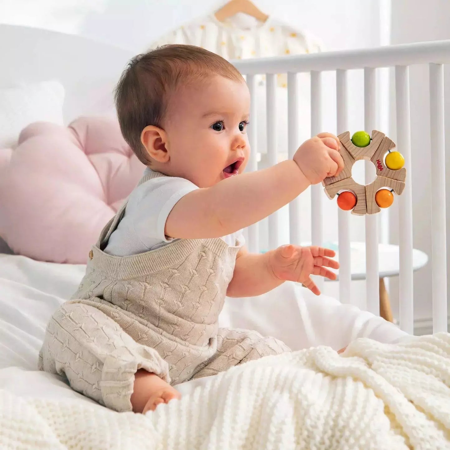 Haba - Ball Wheel Clutching Toy