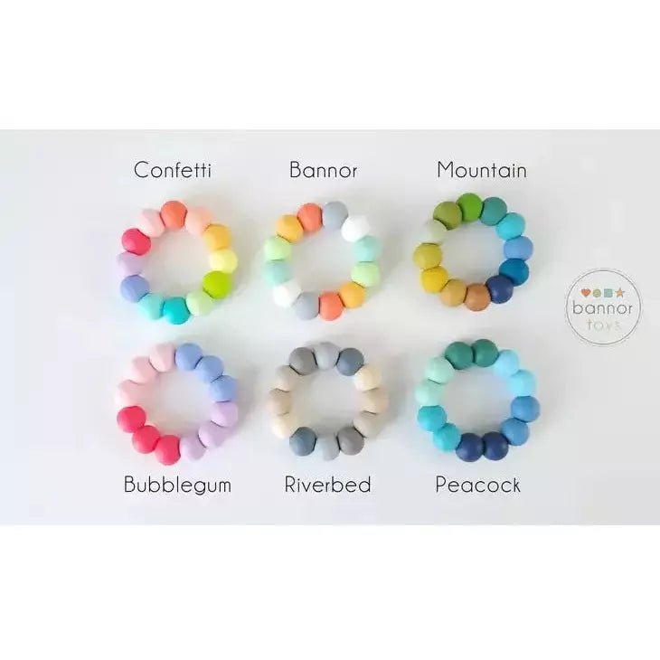 Bannor Toys Cloud Grasping Wooden Baby Toy with Teething Beads