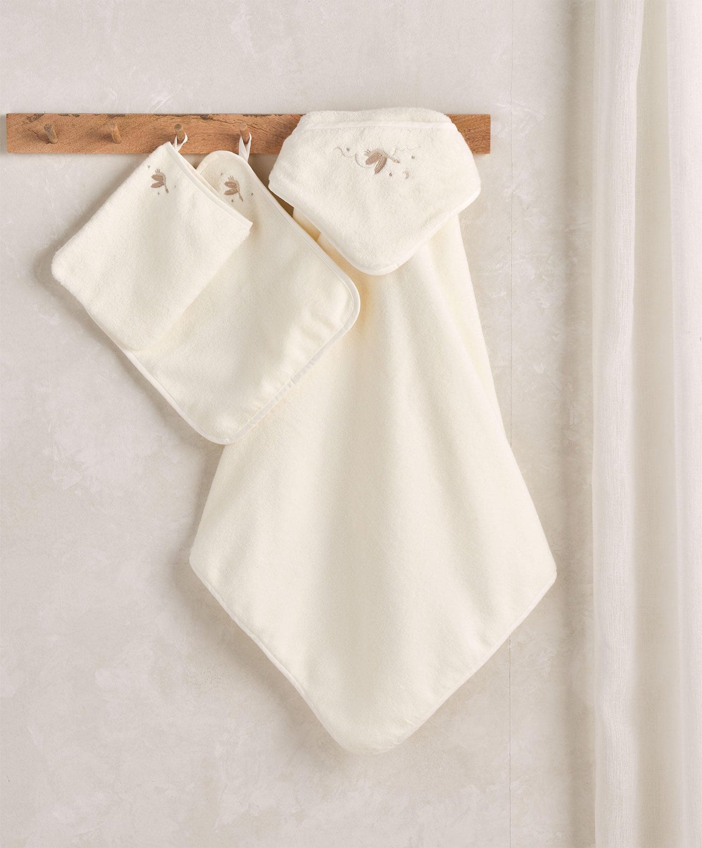Bedding Bundle (4 Pieces) - Welcome to the World Duckling