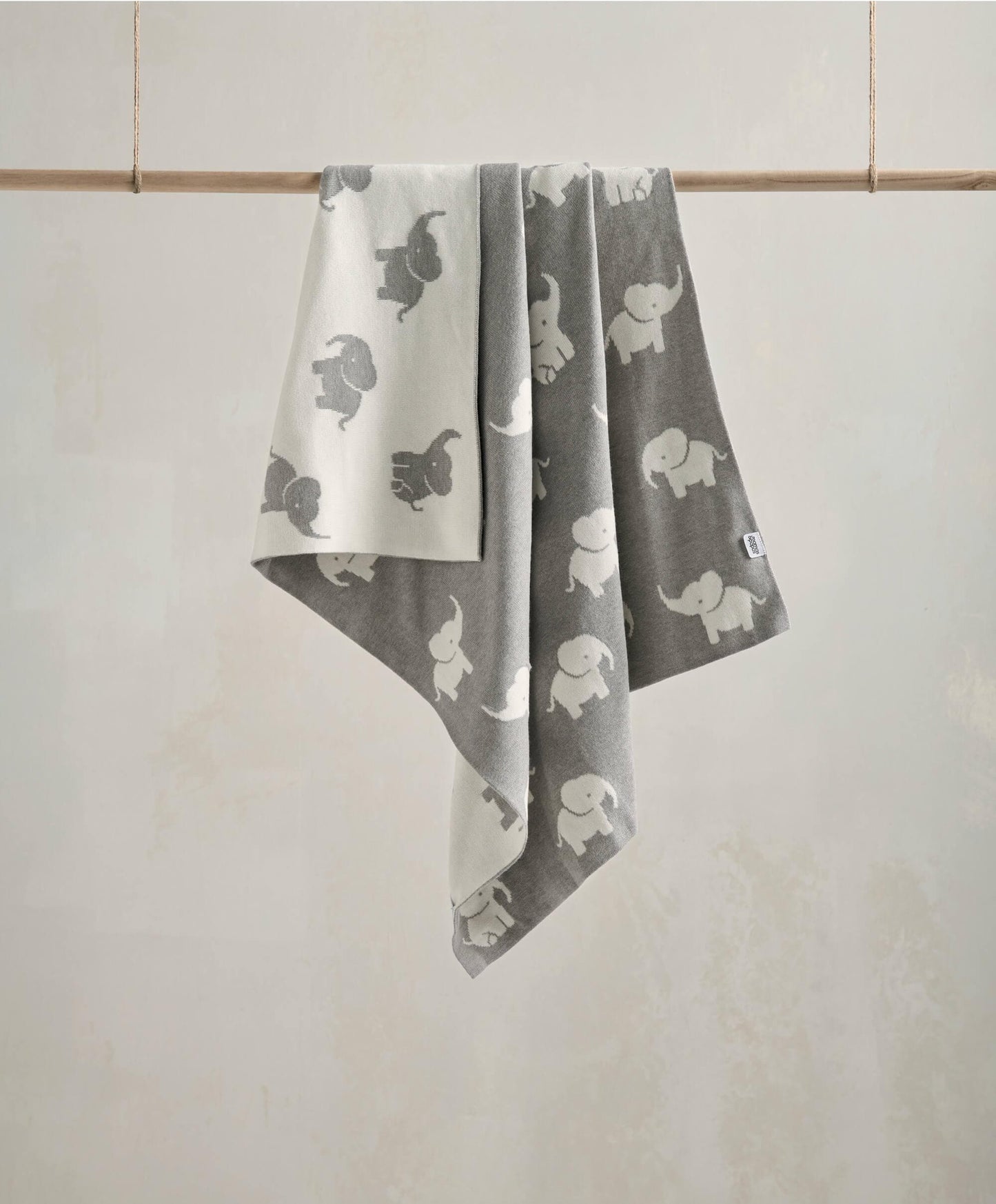 Knitted Blanket - Welcome to the World Elephant - Grey