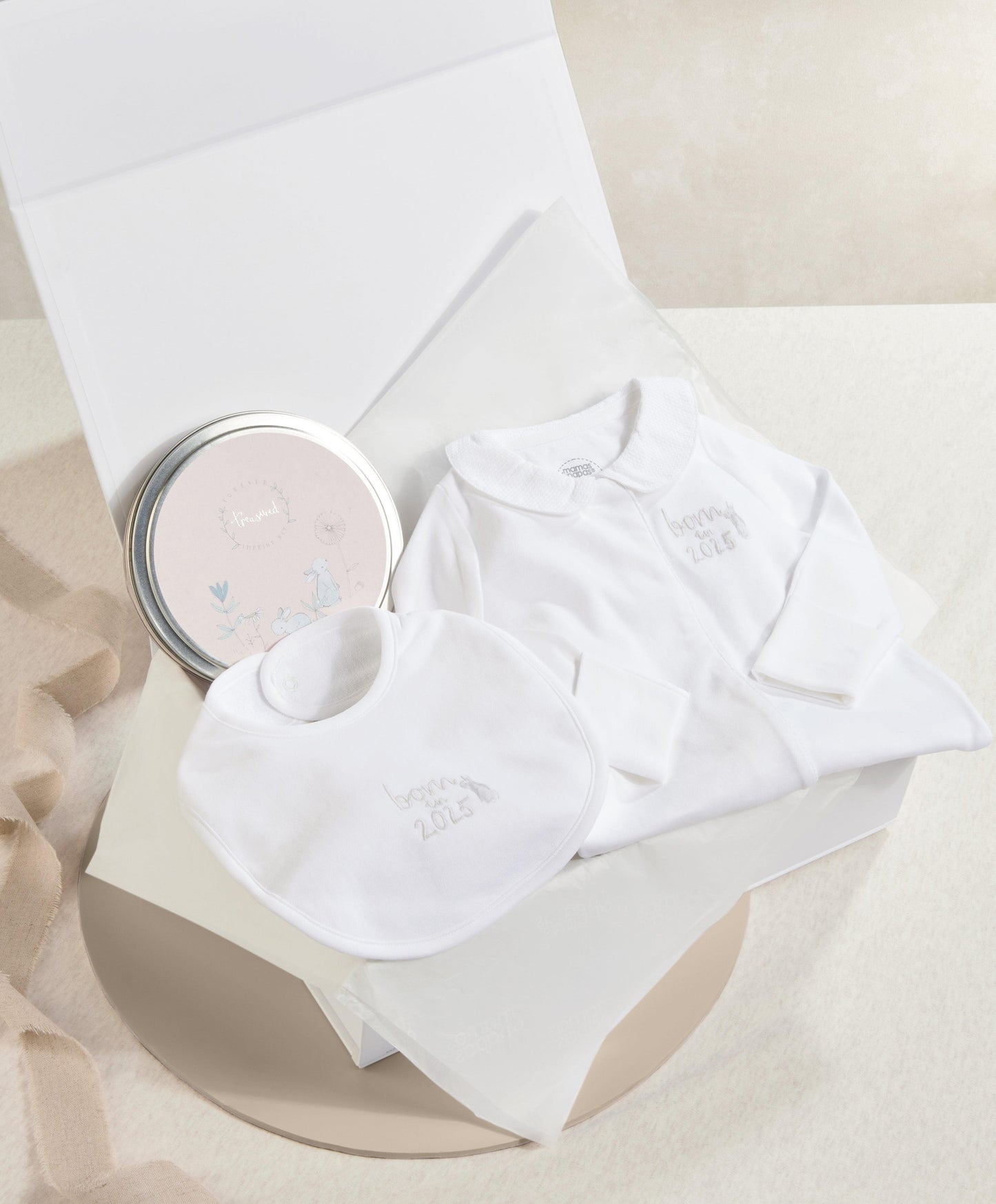 Born in 2025 Baby Girl Gift Box - Medium