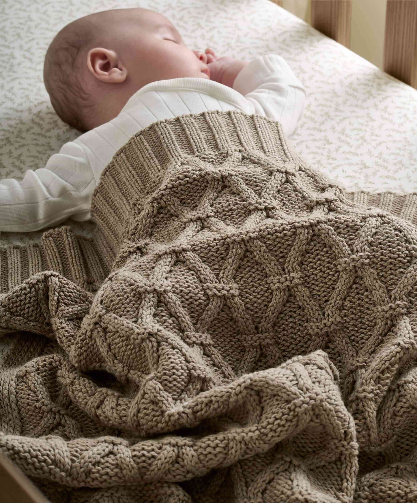 Cable Knit Blanket - Welcome to the World Seedling - Mocha