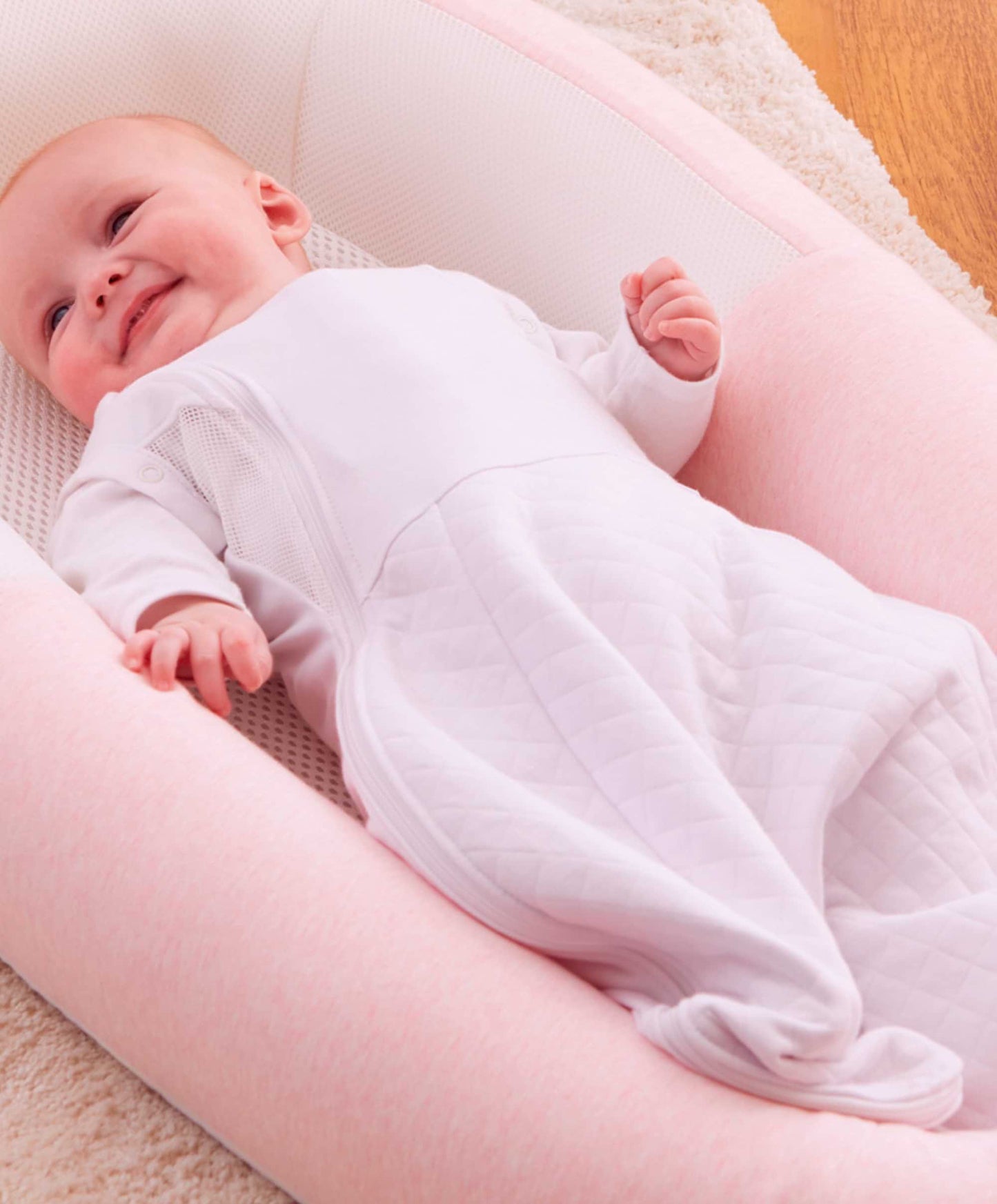 Purflo Swaddle to Sleepbag 0-4 Months (2.5 Tog) - White