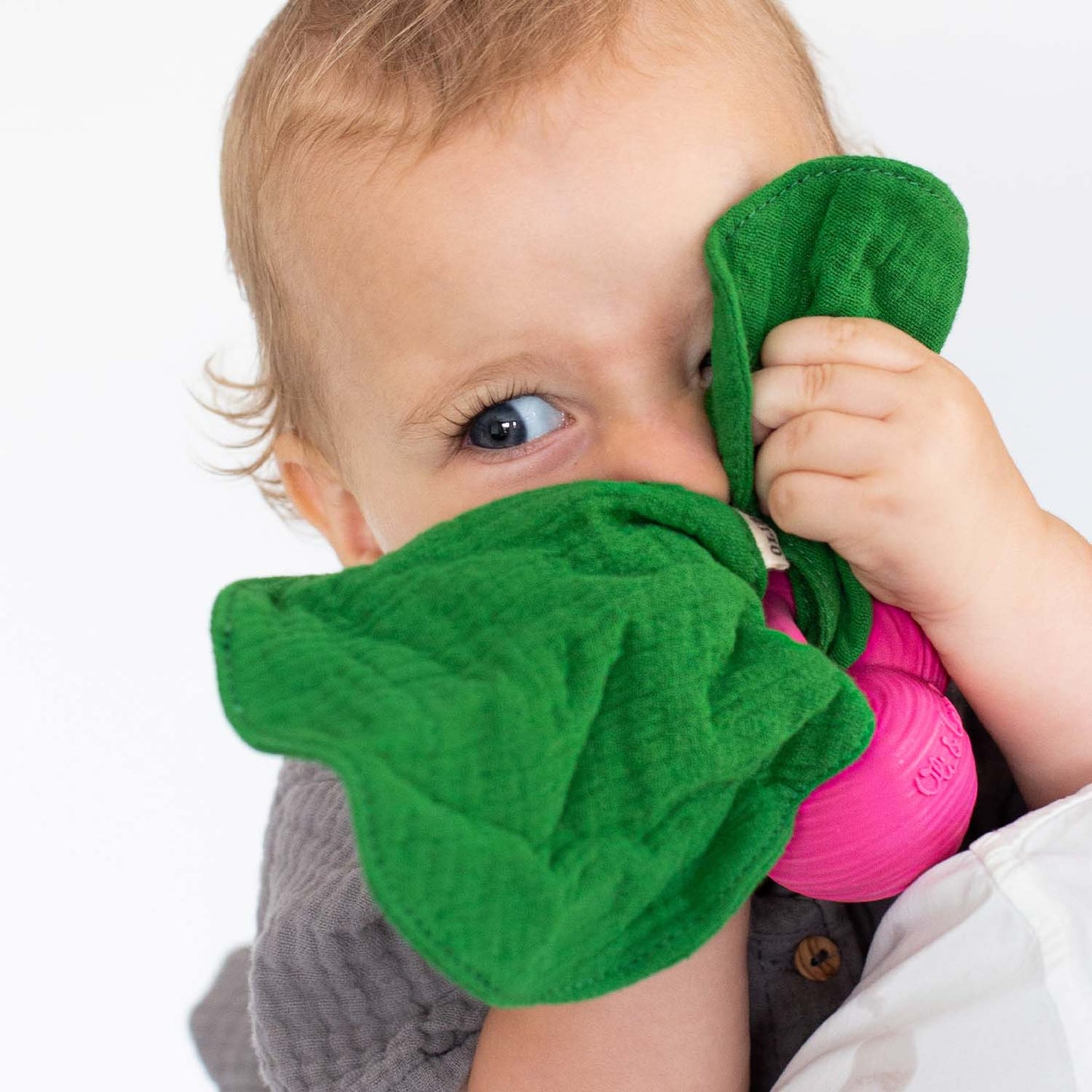 Ramona the Radish Mini Doudou-Teether