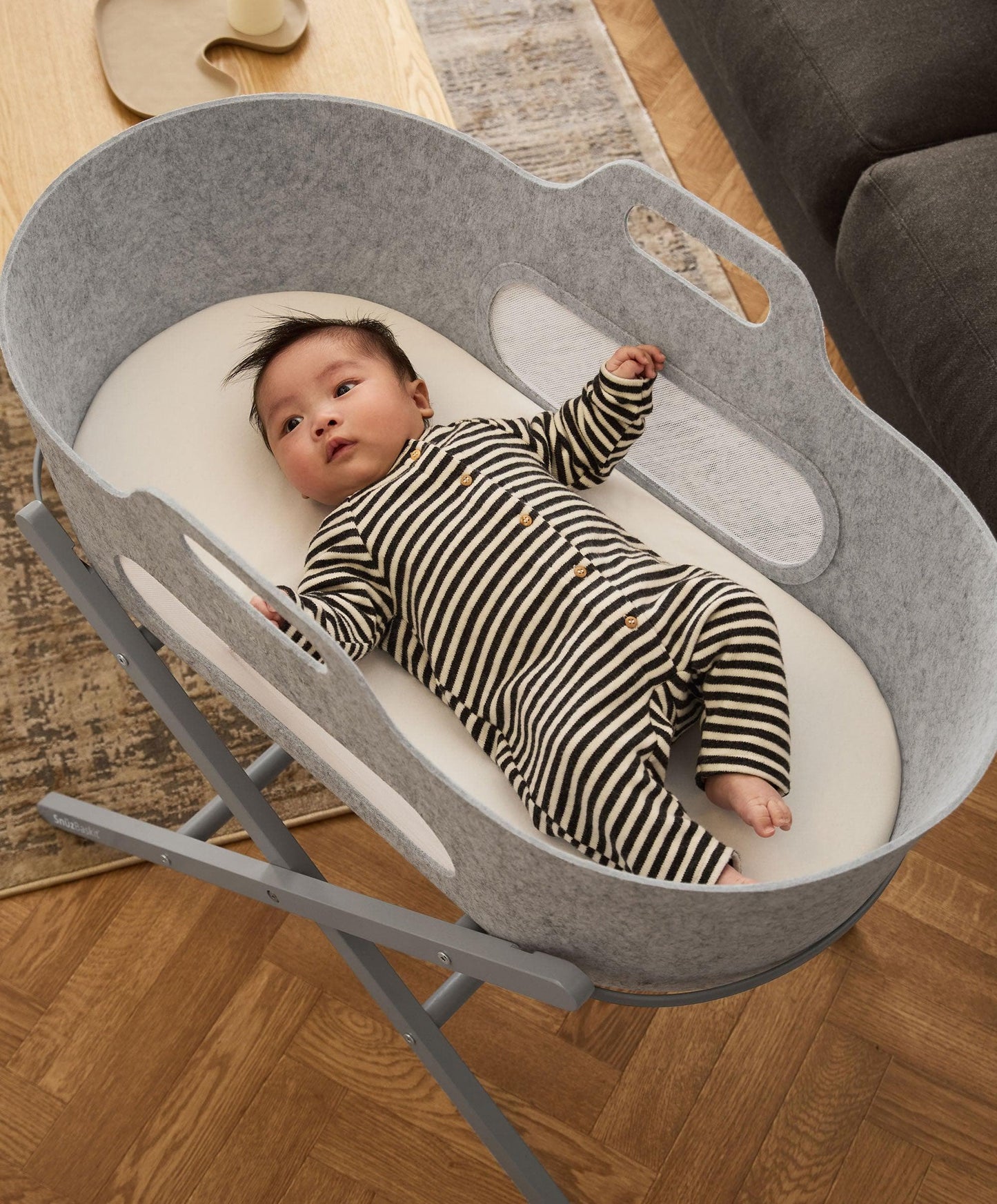 SnuzBaskit Moses Basket & Stand - Light Grey/Dove