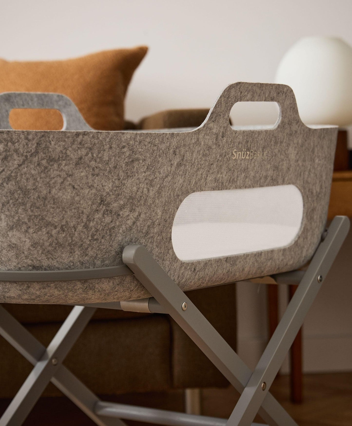 SnuzBaskit Moses Basket & Stand - Light Grey/Dove