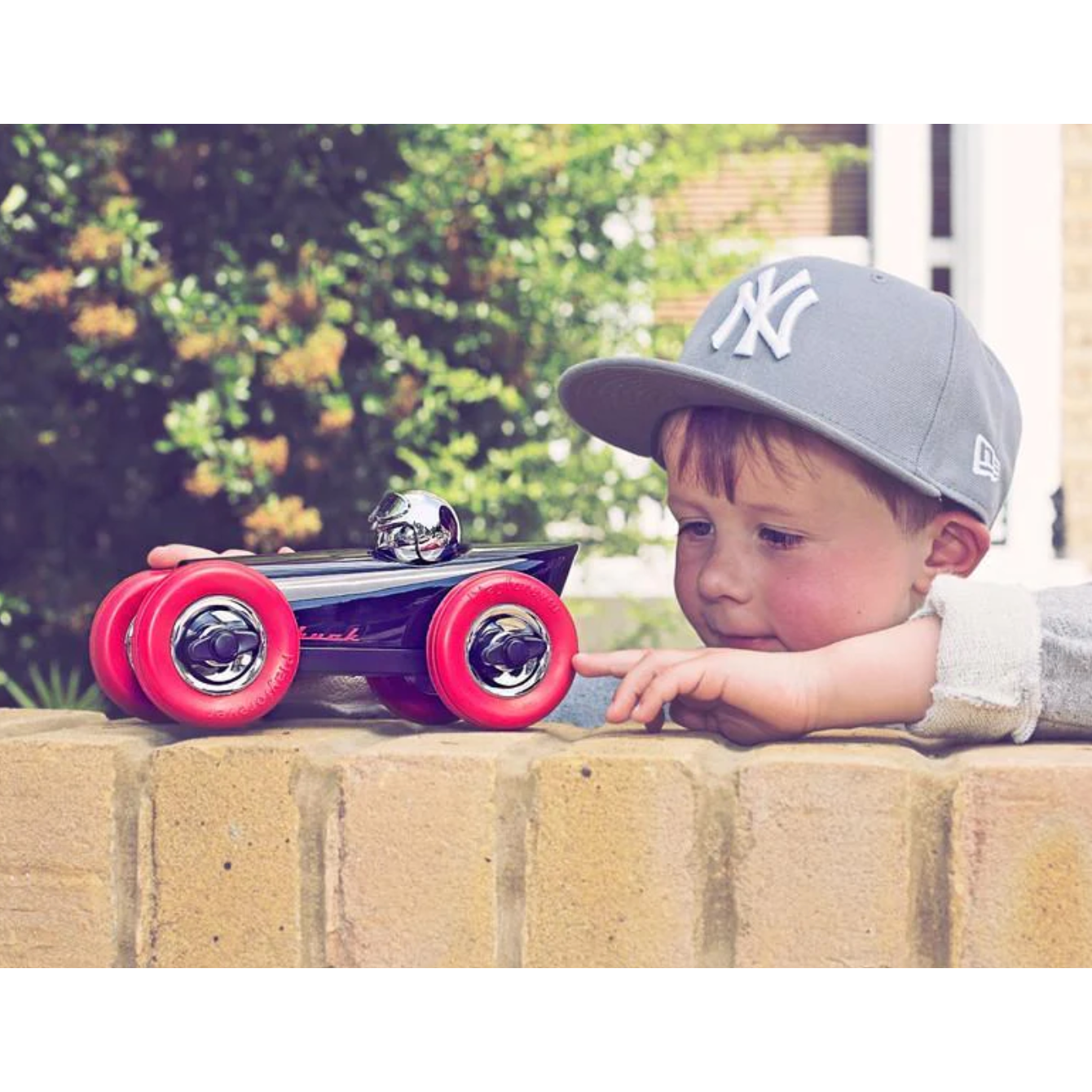 Playforever 605 Buck Roddie Black & Red