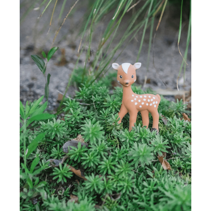 Sophie la Giraffe- Fanfan Fawn Brown