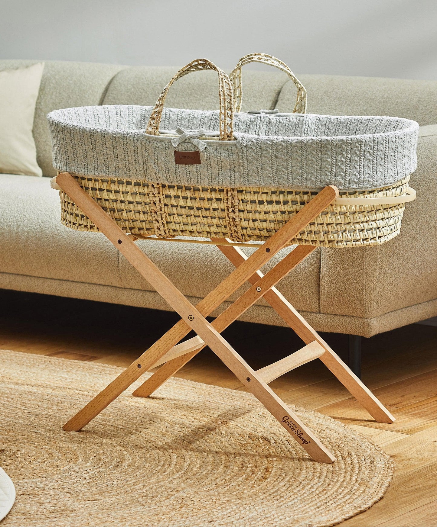 Little Green Sheep Natural Knitted Moses Basket & Mattress - Dove