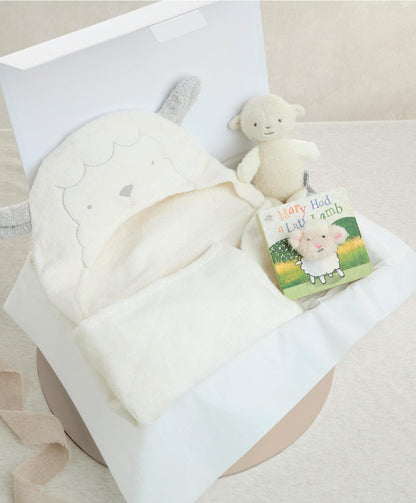 Bathtime Lamb - Medium Gift Box