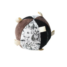 Wee Gallery Taggy Ball w/Rattle: Woodland
